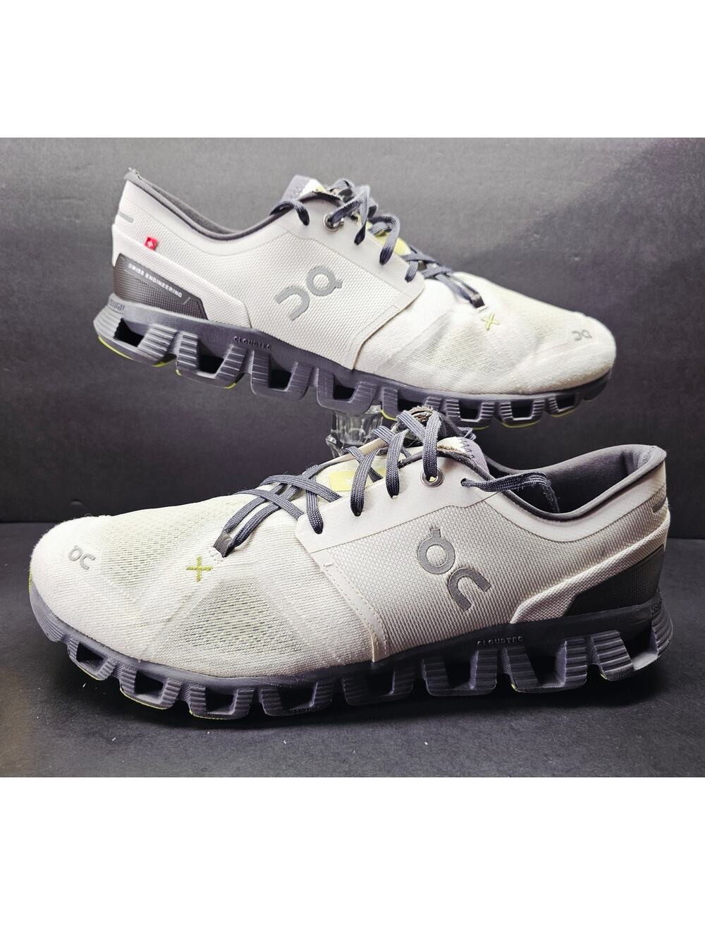 Oncloud Men 11.5 Comfy footwear